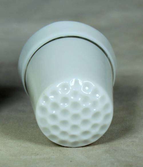 Porcelain thimble - Boston