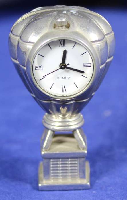 Hachette clock with booklet - Hot air balloon