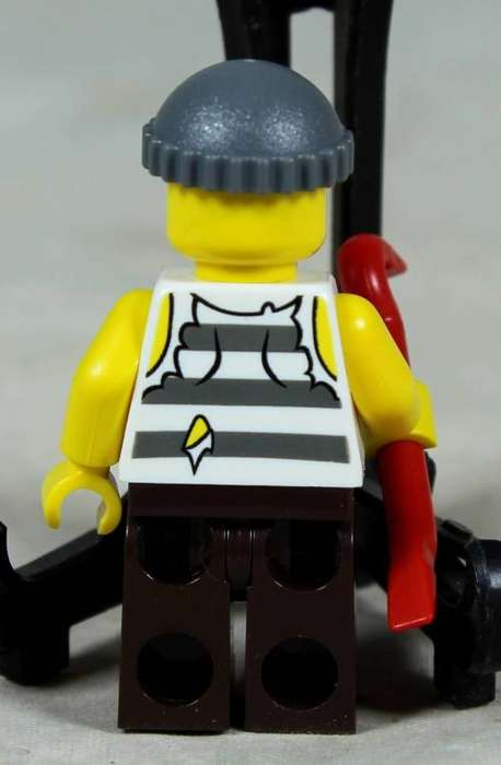 Miniature Lego figurine - City Police prisoner (Robber with crowbar CTY0266)