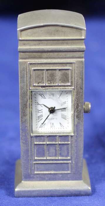 Hachette clock with booklet - British phone box