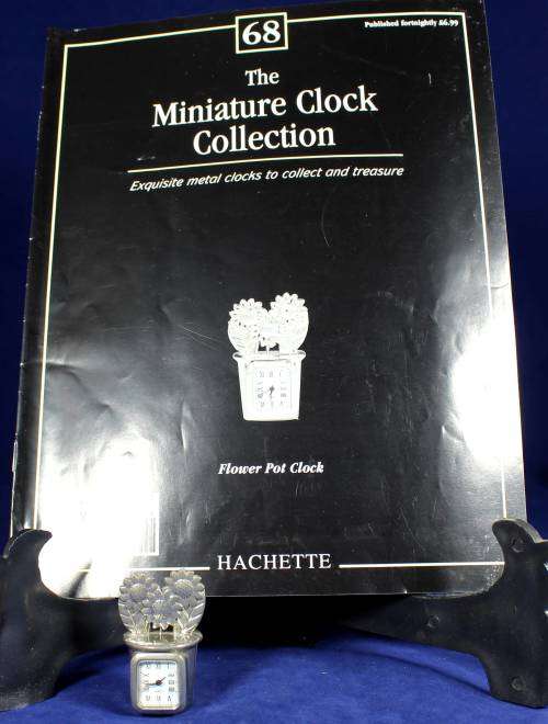 Hachette clock with booklet - Flower pot