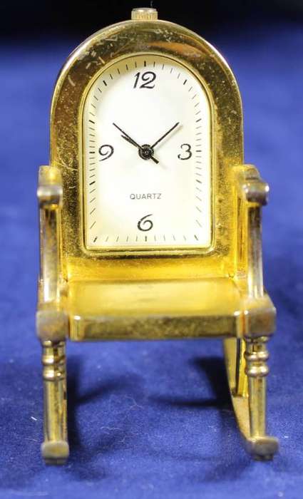 Hachette clock with booklet - Rocking chair