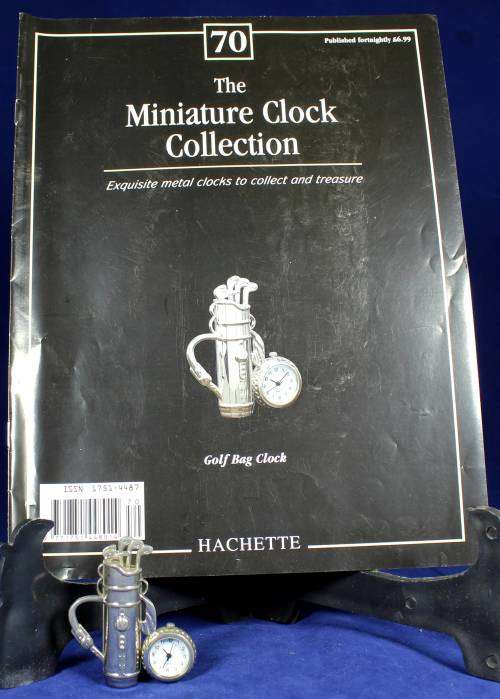 Hachette clock with booklet - Golf bag