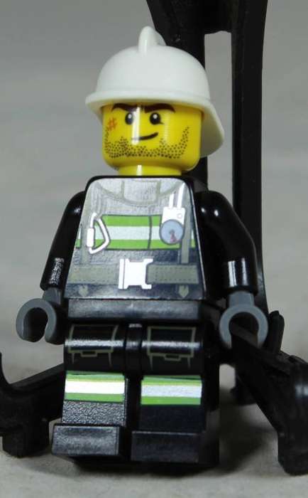 Lego mini figurine - Fireman with a scar and a white helmet (CTY0343)