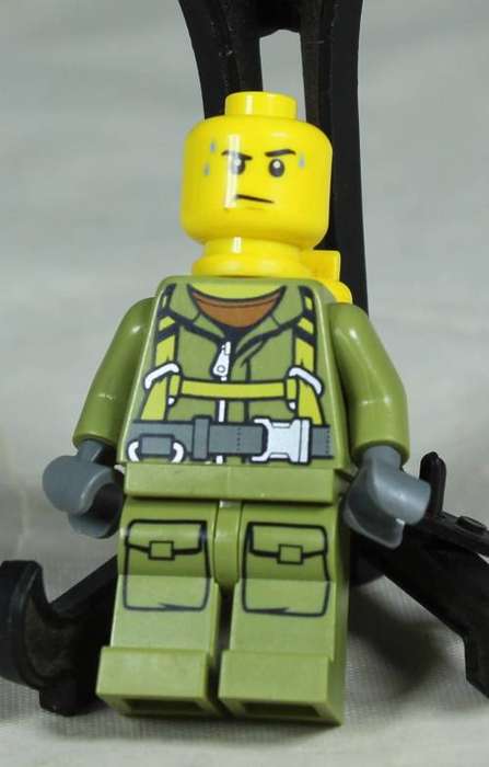 Lego mini figurine - Volcano explorer (Volcano starter set CTY0682)