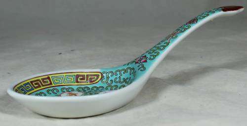 Large Chinese spoon