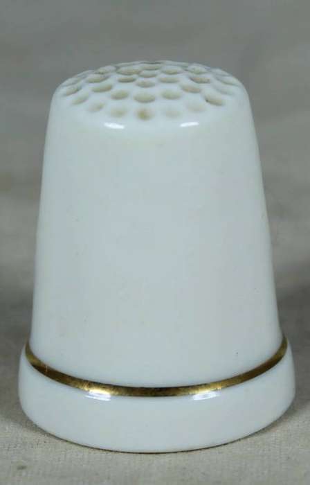 Porcelain thimble - two yellow birds