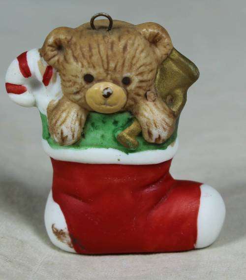 MINIATURE BABY BEAR IN A CHRISTMAS BOOT (LOVELY) BID NOW!!!