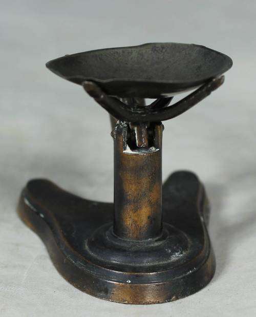 Miniature metal vintage scale