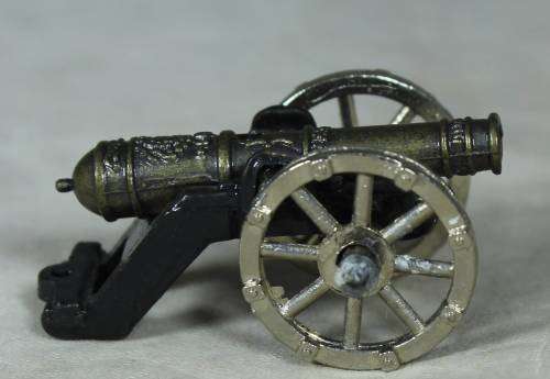 Miniature metal cannon