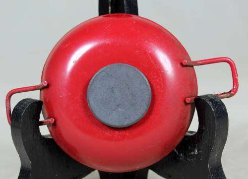 Fridge magnet - frying pan