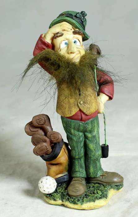 Leprechaun golfer looking for his ball