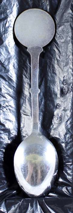 Souvenir spoon - Golfing coin