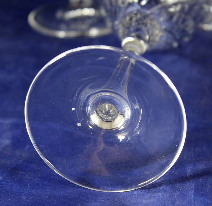 Set of 6 of Crystal White Wine Glasses