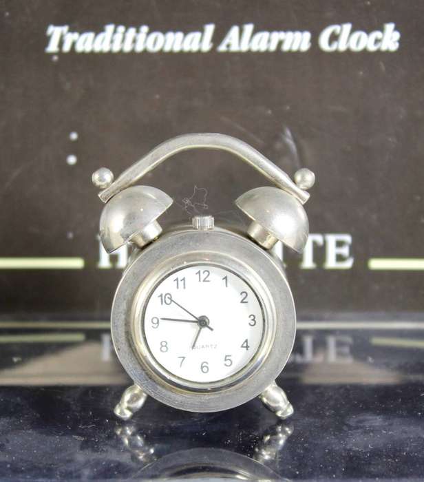 Hachette clock with booklet - #3 Traditional Alarm