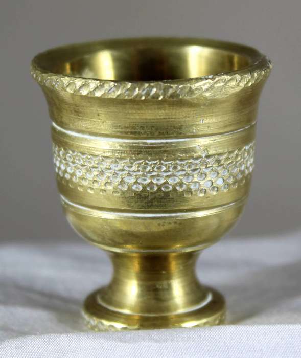 Miniature brass flower pot