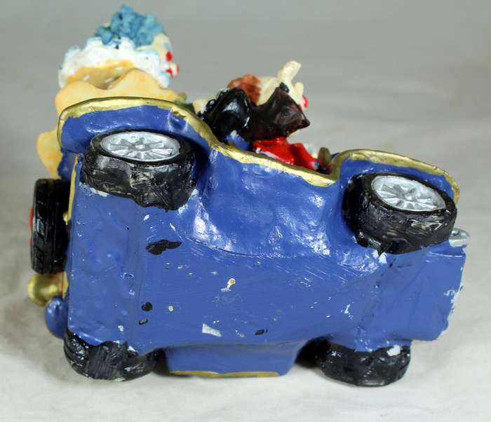 4 Musical Clowns in Open Car