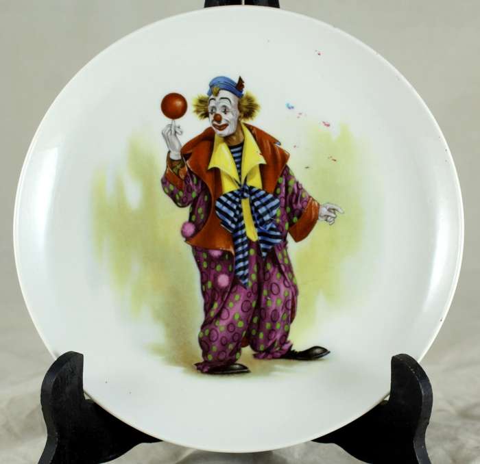 Constantia clown with ball wall plate