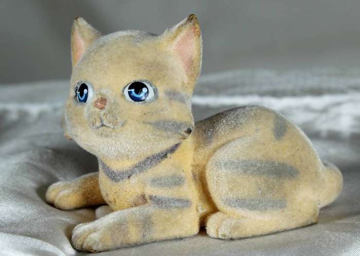 Puppy in my pocket families - striped felted cat