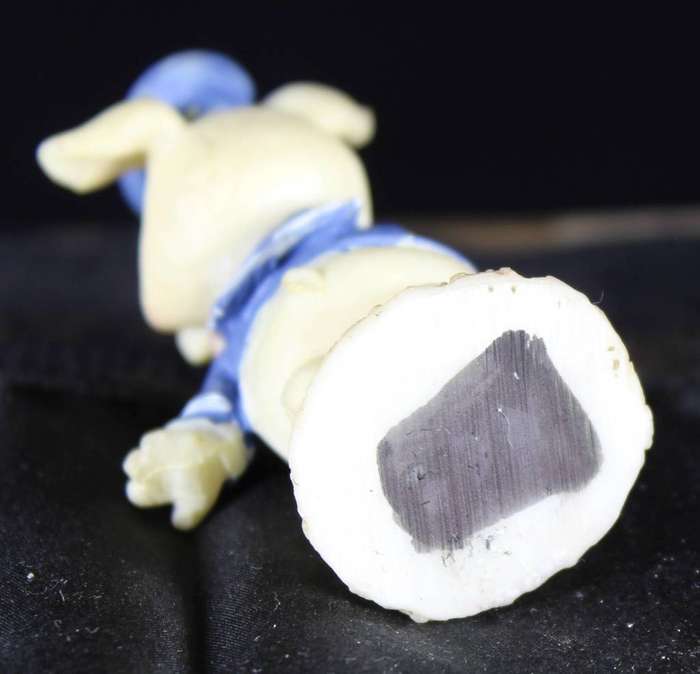 Miniature piggy with binoculars