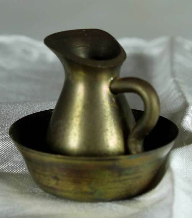 Miniature brass wash basin with pitcher