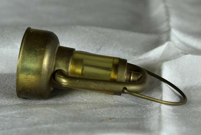 Miniature brass storm lamp