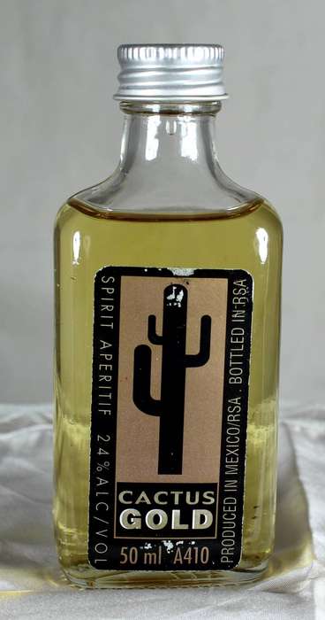 Mini liquor bottle - Cactus Gold