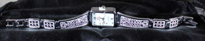 Soxy - silver face - silver strap