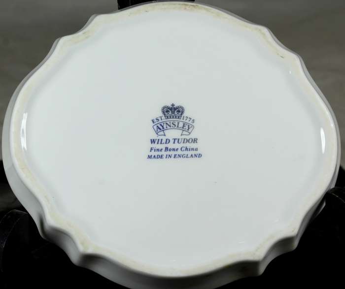 Aynsley wild tudor - bon bon dish