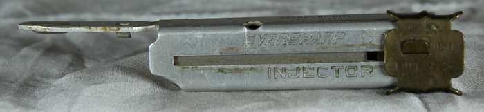 Vintage eversharp injector blade dispenser