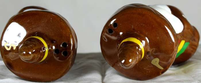 Character salt & pepper set - sleeping Mexicans