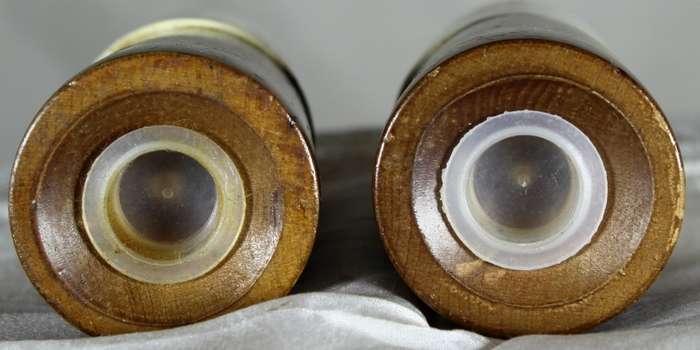 Character salt & pepper set - wood & porcelain with roses
