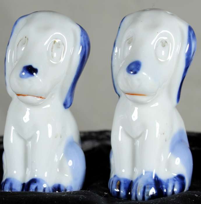 Character salt & pepper set - doggies