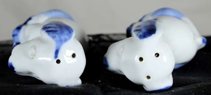 Character salt & pepper set - doggies