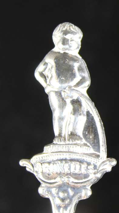 Souvenir sugar spoon - Bruxelles - Highly Embossed