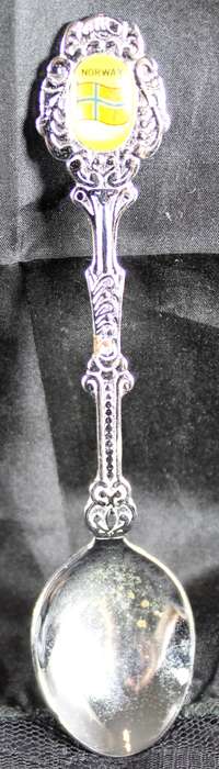 Souvenir teaspoon - Norway