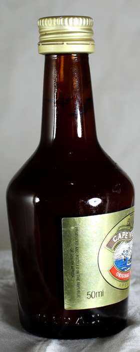 Mini Liquor Bottle - Cape Velvet (50ml)