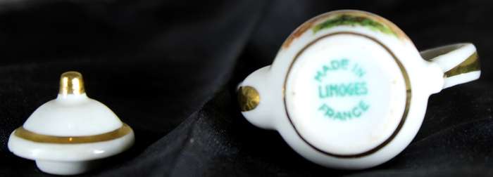 Limoge coffee kettle with Victorian scene