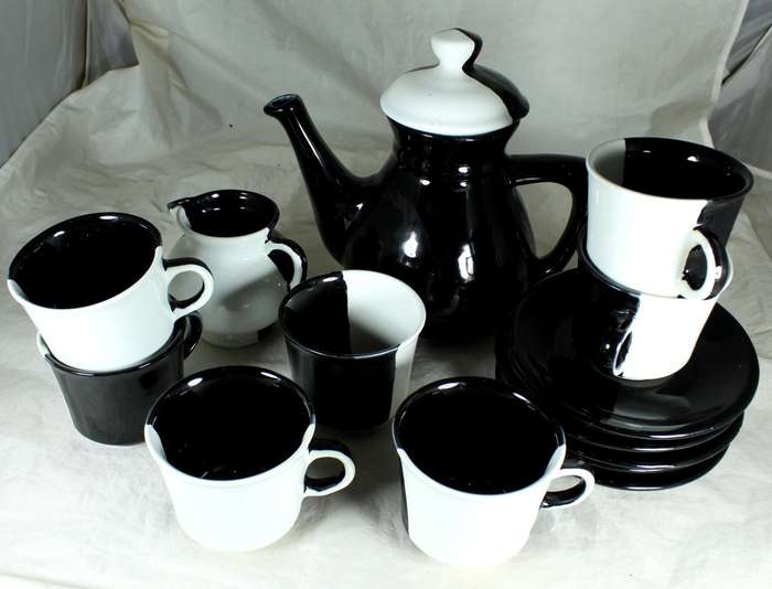 Black & White Tea Set