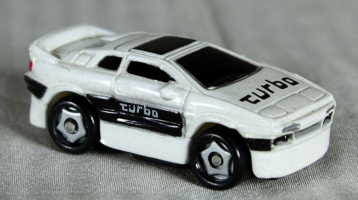 Playmates - Speedeez roller ball - Lotus Esprit turbo