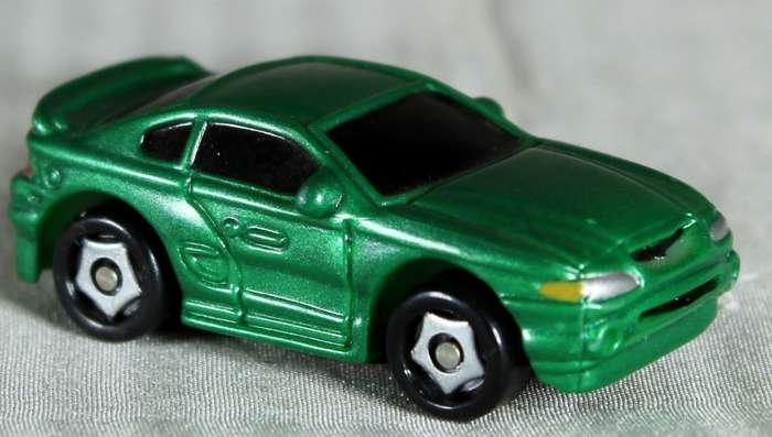 Playmates - Speedeez roller ball - Ford Mustang