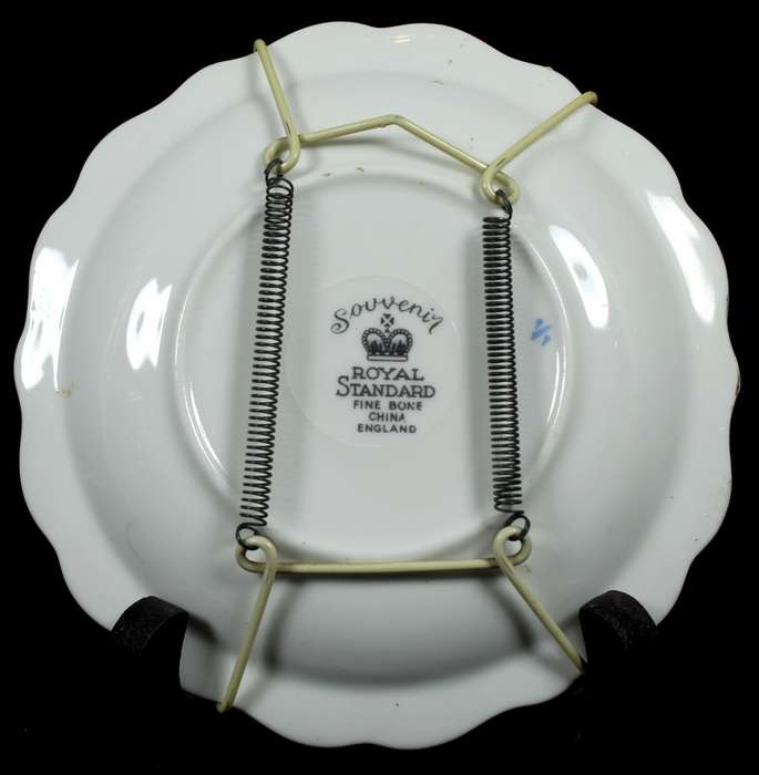 Royal Standard - Windsor Castle Small Display Plate