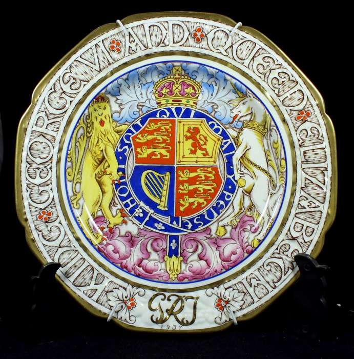 Paragon - Coronation Plate - King George VI & Queen Elizabeth