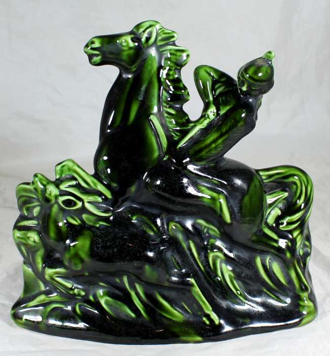 Vermont vase - archer hunting scene