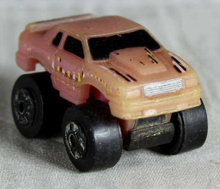 Roadchamps Micro cars (1987) - Ford Thunderbird with monster wheels