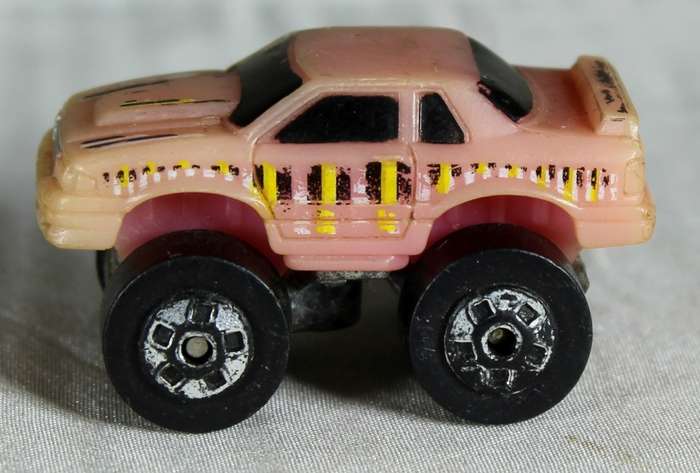 Roadchamps Micro cars (1987) - Ford Thunderbird with monster wheels