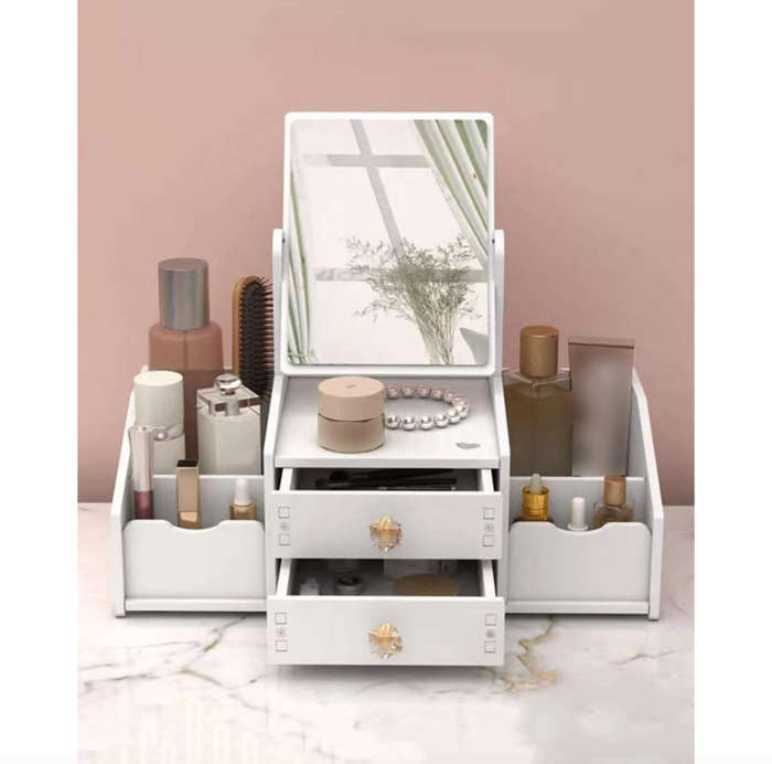 Makeup and jewelry storage box with mirror