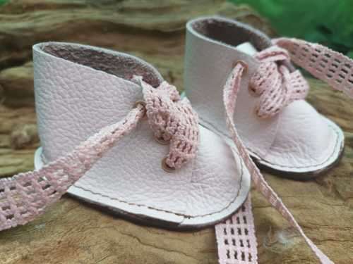 Leather new born baby shoes