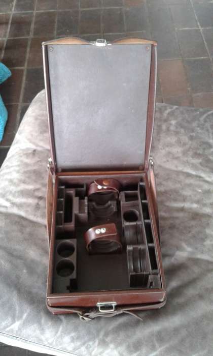 Leather Case Leica Leitz Camera And Accessories Very Good Condition
