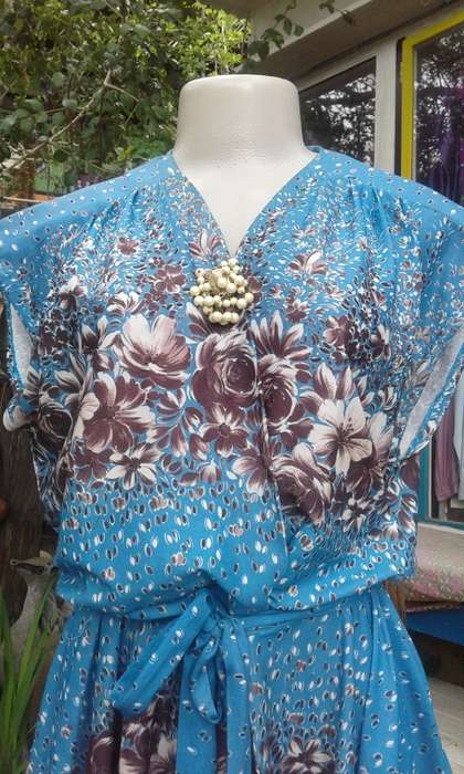 Vintage 1970s Dress Blue Flower Pattern Size 16